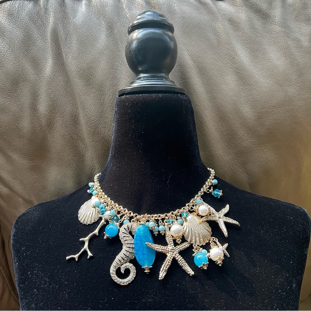 New Tommy Bahama Clear Ocean Chunky Sea Life Statement Necklace